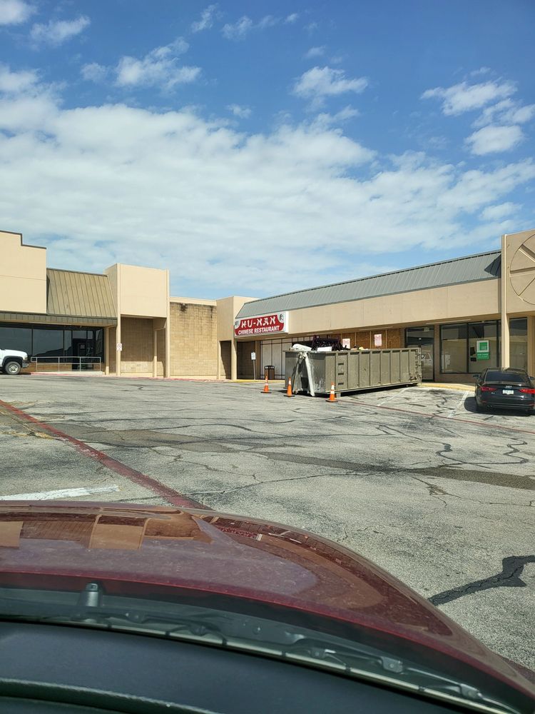 Hunan Chinese Restaurant