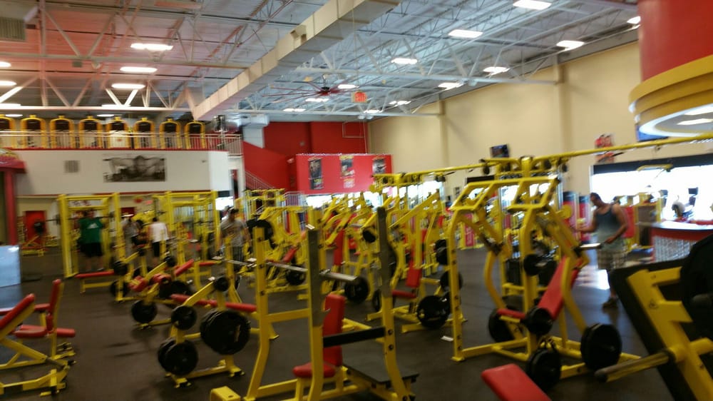 Retro Fitness 16 Photos & 49 Reviews Gyms 165 Eileen Way, Syosset