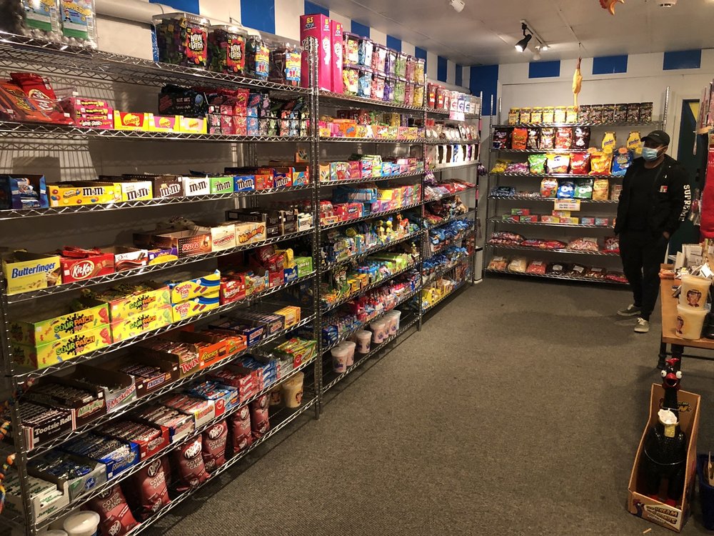 Grandpa Joe's Candy Shop - Stroudsburg