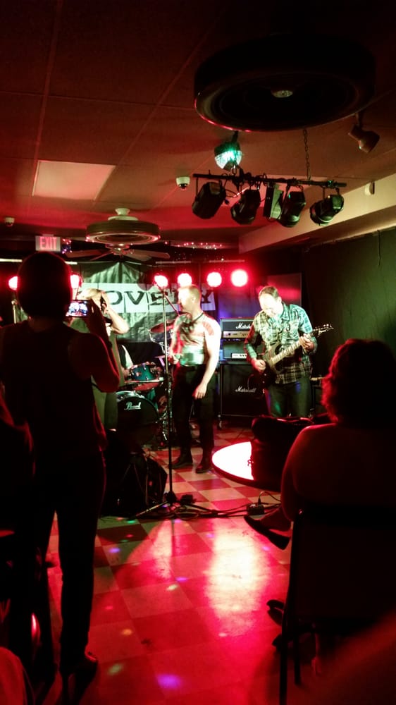 Lakeside Tavern 11 Photos Bars 5406 Lakeside Ave, Richmond, VA