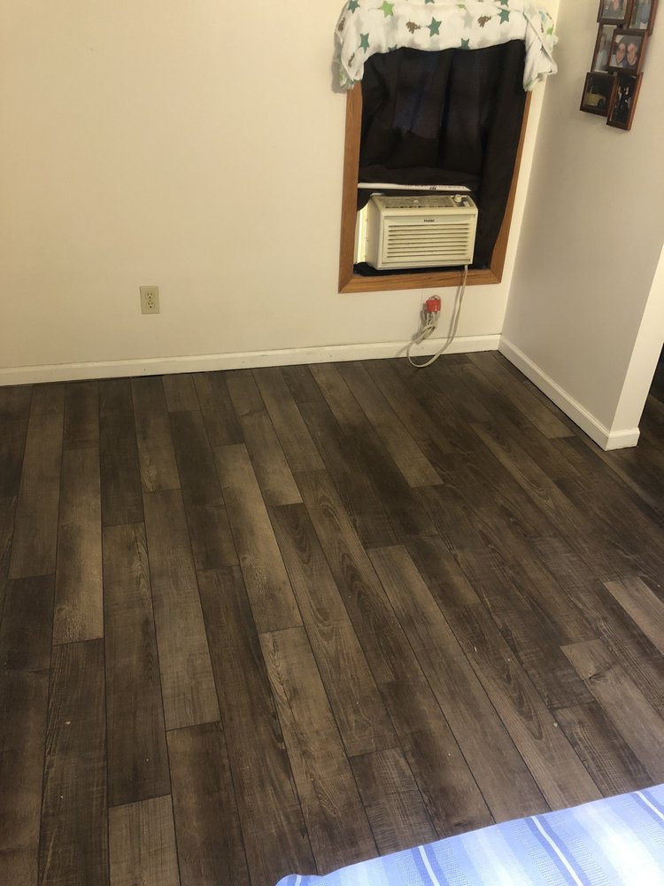 image of business Alpha Wolf Flooring