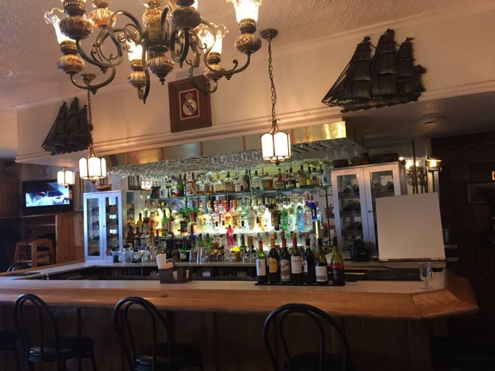 Real Madrid Restaurant - 81 Photos & 114 Reviews - Spanish - 2075 ...