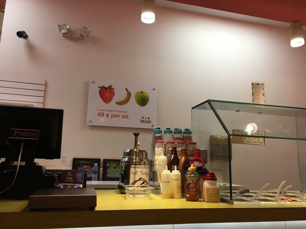 Tutti Frutti Frozen Yogurt 15 Photos & 20 Reviews Ice Cream