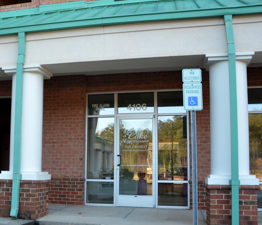 Cake Expressions by Lisa