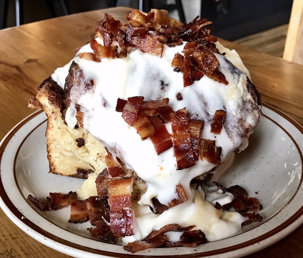 Giant Bacon Cinnamon Roll - Yelp