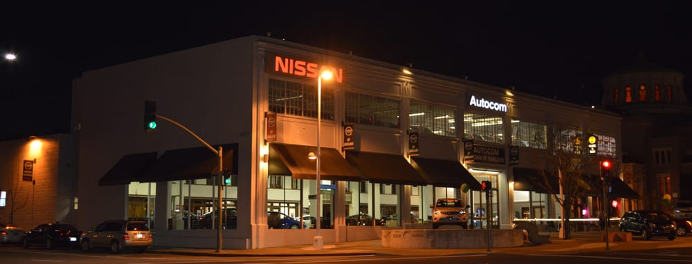 Autocom Nissan of Oakland