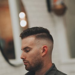 Reborn Blow Dry Bar Barber 17 Photos Men S Hair Salons 117