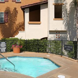 Vintage Apartments 35 Photos 66 Reviews 955 N Photo Of Vintage Apartments Ontario Ca United States
