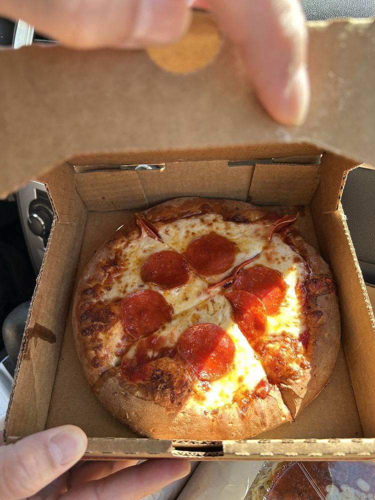 Dominguez Pizza
