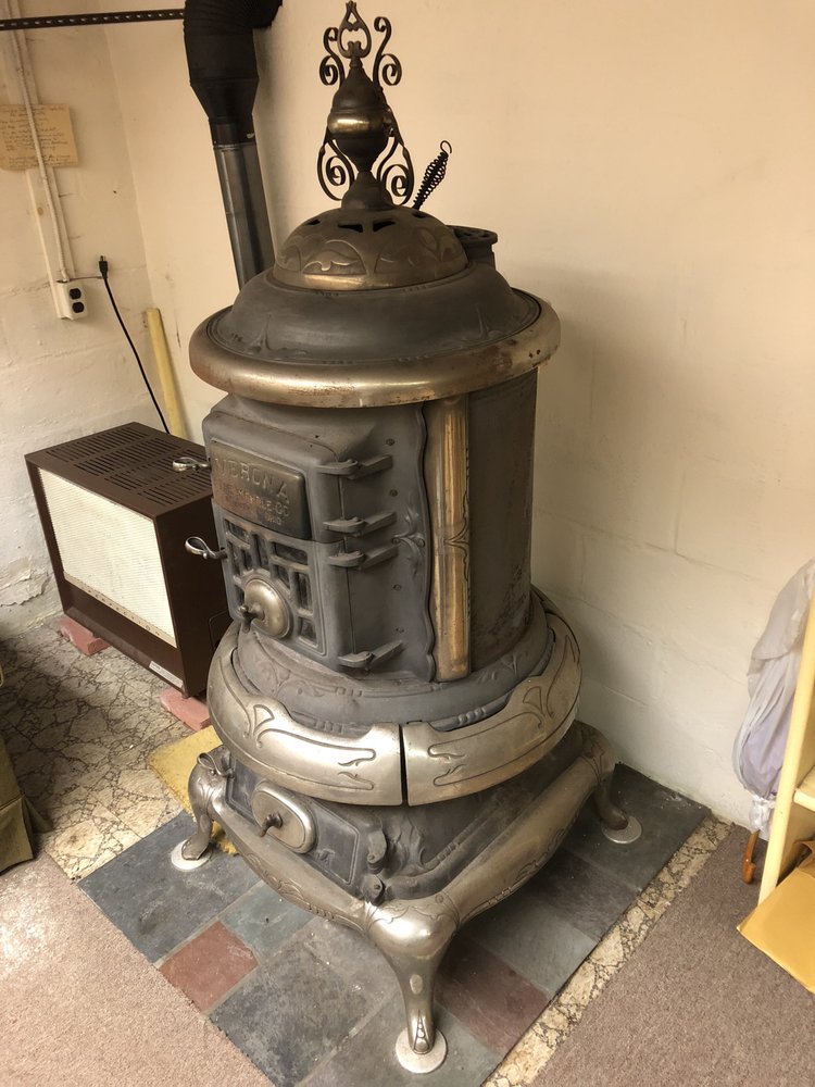 J & K Antiques and Estate Sales