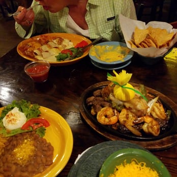 El Paseo Mexican Restaurant 18 Photos 57 Reviews 100 Photo Of El Paseo Mexican Restaurant Azle Tx United States