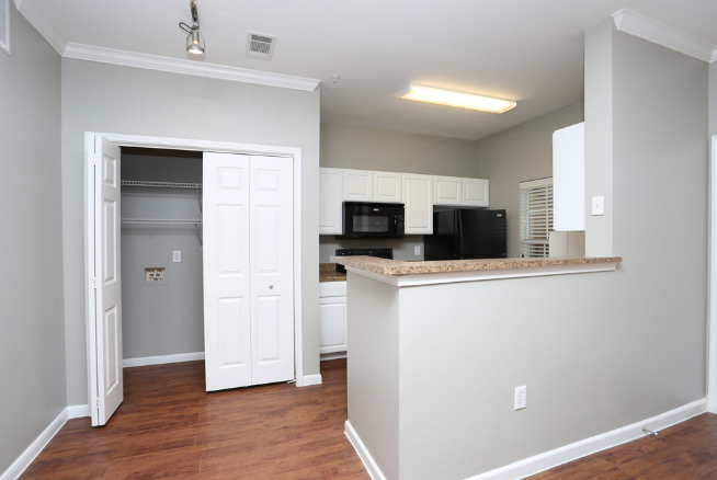 West End Lodge Apartments
