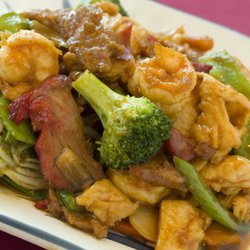 United Chinese Restaurant N Sushi 94 Photos 139 Reviews Photo Of United Chinese Restaurant Thornton Co States Hy Family
