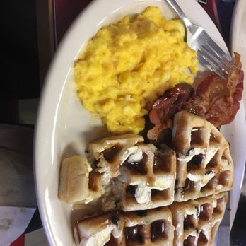 English In Restaurant 64 Photos 102 Reviews Breakfast Photo Of English In Restaurant Hot Springs Ar United States