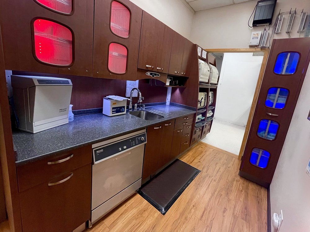image of business Kingston Dental Associates