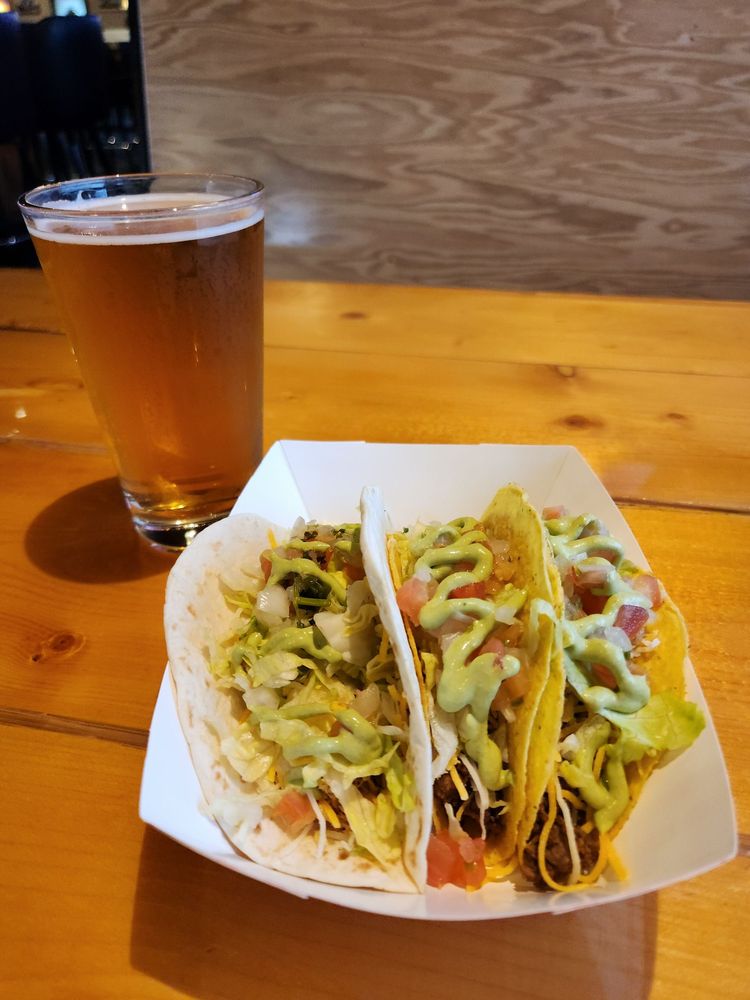 Chambers Grill & Taphouse