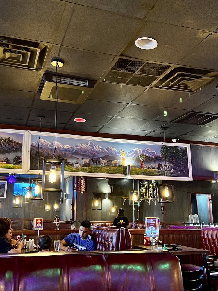 Everest Indian Himalayan Restaurant and Grill
