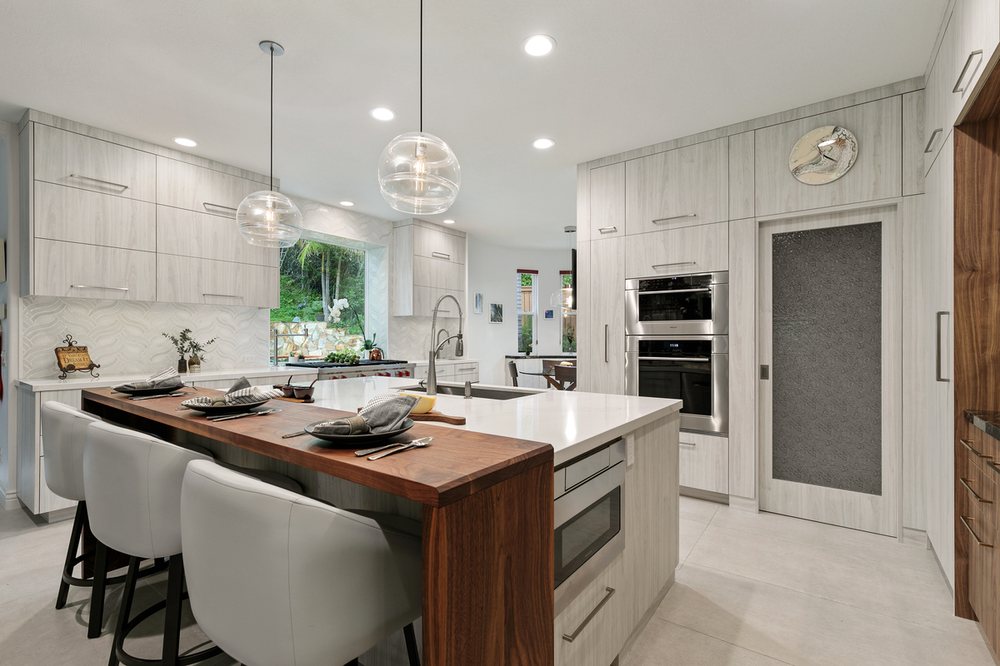 image of business UNIQ Kitchen and Bath Designs