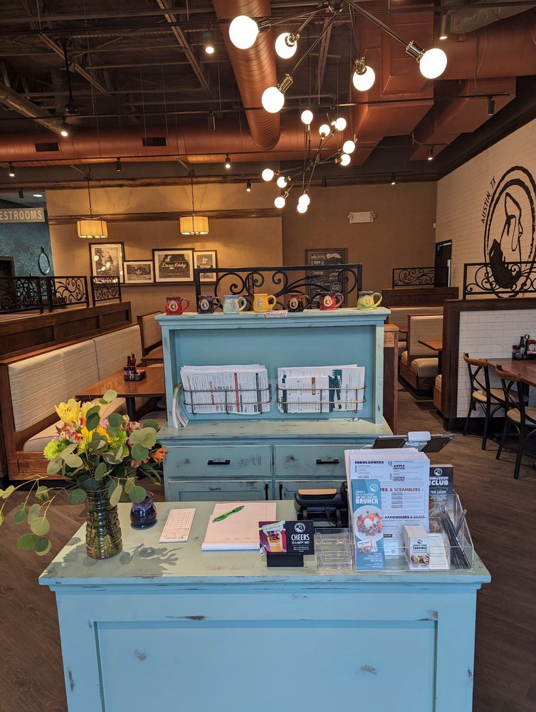 Another Broken Egg Cafe