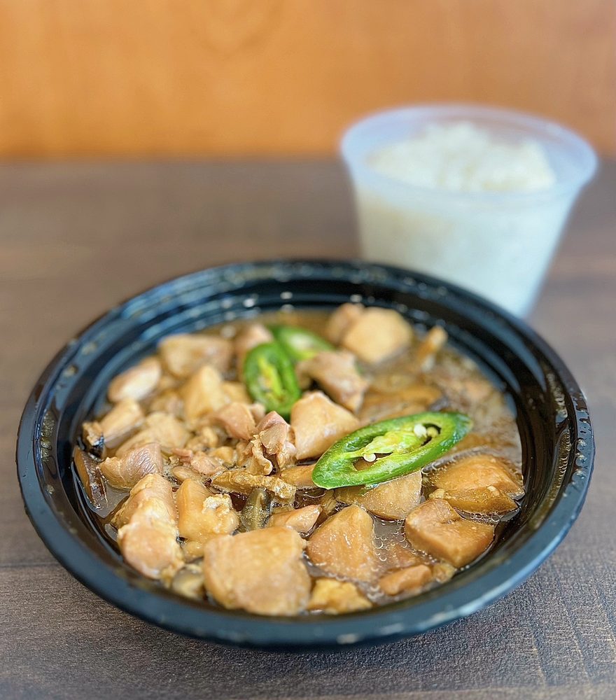 Yang's Braised Chicken Rice