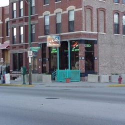Hillary S Urban Eatery Closed 26 Reviews Restaurants 1500 W Photo Of Hillary S Urban Eatery Chicago Il United States