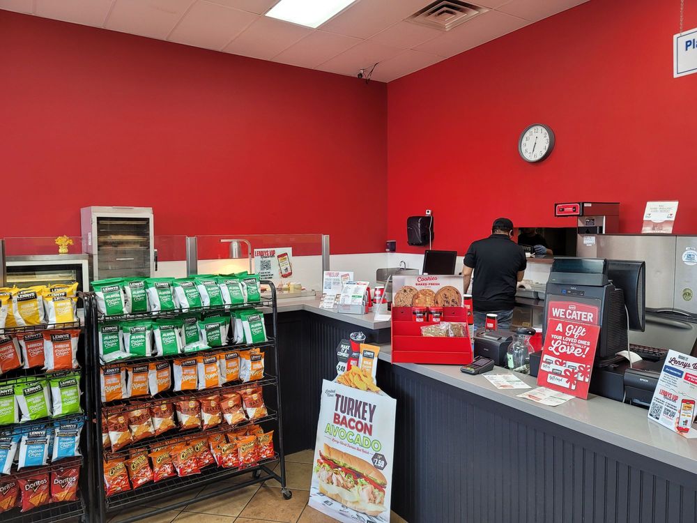 Lennys Grill & Subs