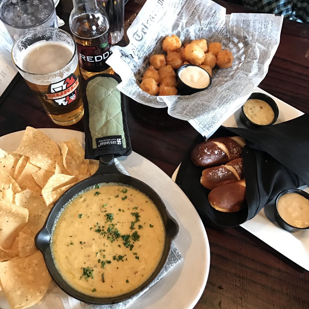 Uptown Tavern & Rooftop