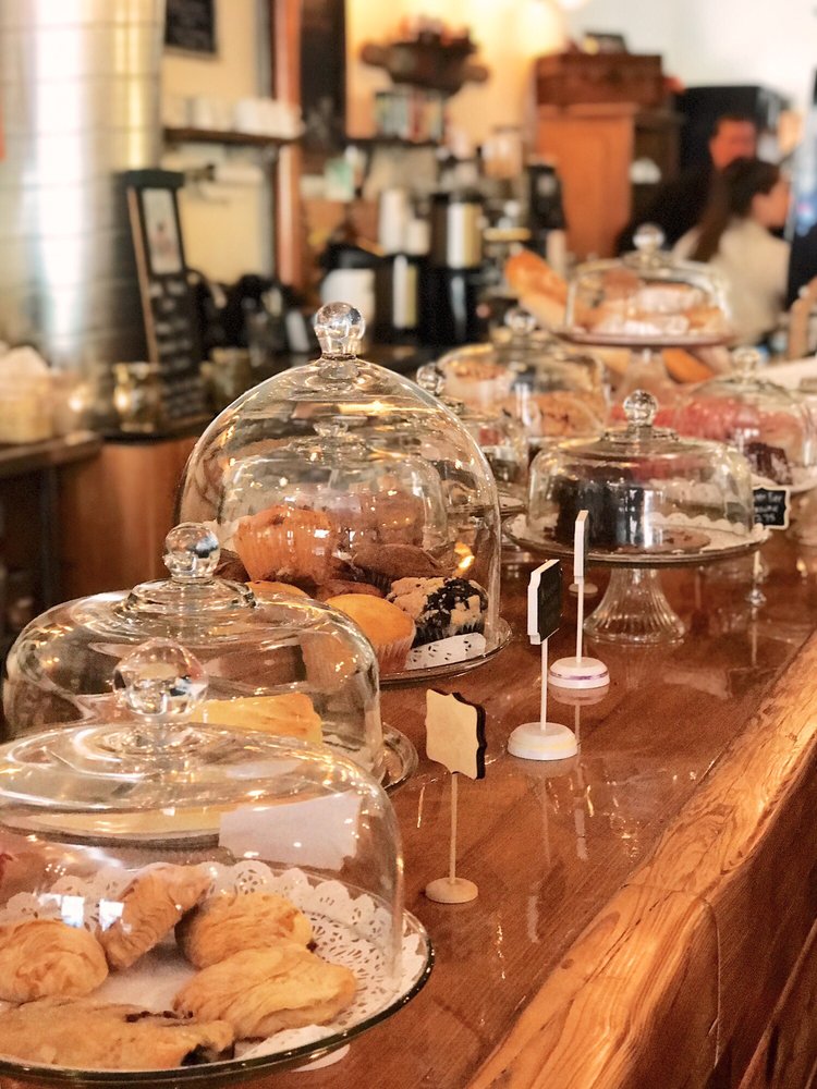 Lake House Cafe 32 Photos & 41 Reviews Cafes 8 White Deer Plz