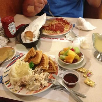 Alamo Restaurant 17 Photos 24 Reviews Diners 391 Knoebels Photo Of Alamo Restaurant Elysburg Pa United States En N Waffles