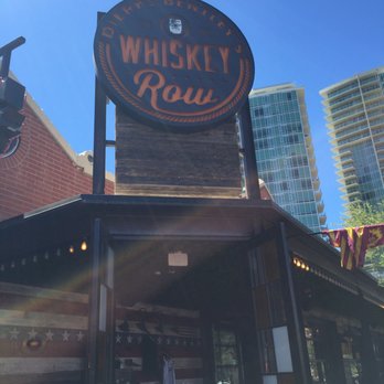 Dierks Bentley S Whiskey Row 113 Photos Amp 152 Reviews