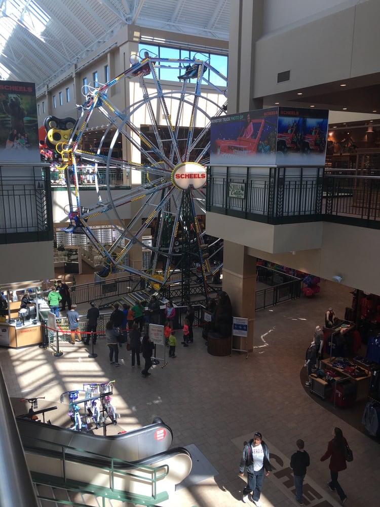 Scheels All Sports 16 Reviews Sporting Goods 2101 W 41st St