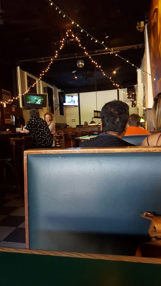 1020 Bar 16 Photos & 126 Reviews Dive Bars 1020 Amsterdam Ave, Manhattan Valley, New York