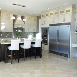 Tip Top Kitchen Cabinets Ltd Carpenters 13035 84 Anenue Surrey Photo Of Tip Top Kitchen Cabinets Ltd Surrey Bc Canada