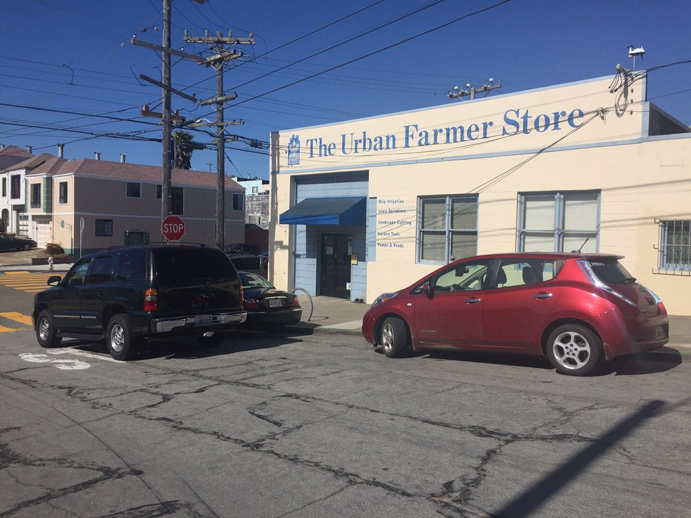 Urban Farmer’s store is a homesteaders dream located in Westfield, Indiana. With a large selection of gardening, brewing, hydroponics, bee keeping, chicken feed, canning supplies and much more. Come see the largest collection of vegetable seeds in the Midwest.