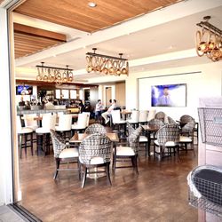 Balboa Bay Resort photo