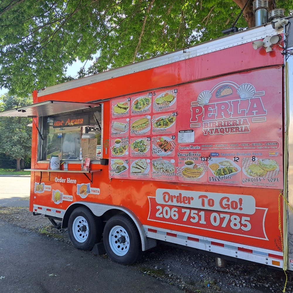 Taqueria Birrieria Perla