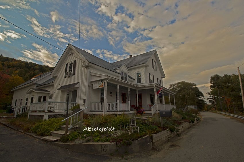 Halladay’s Harvest Barn Inn 10 Photos & 12 Reviews Bed & Breakfast