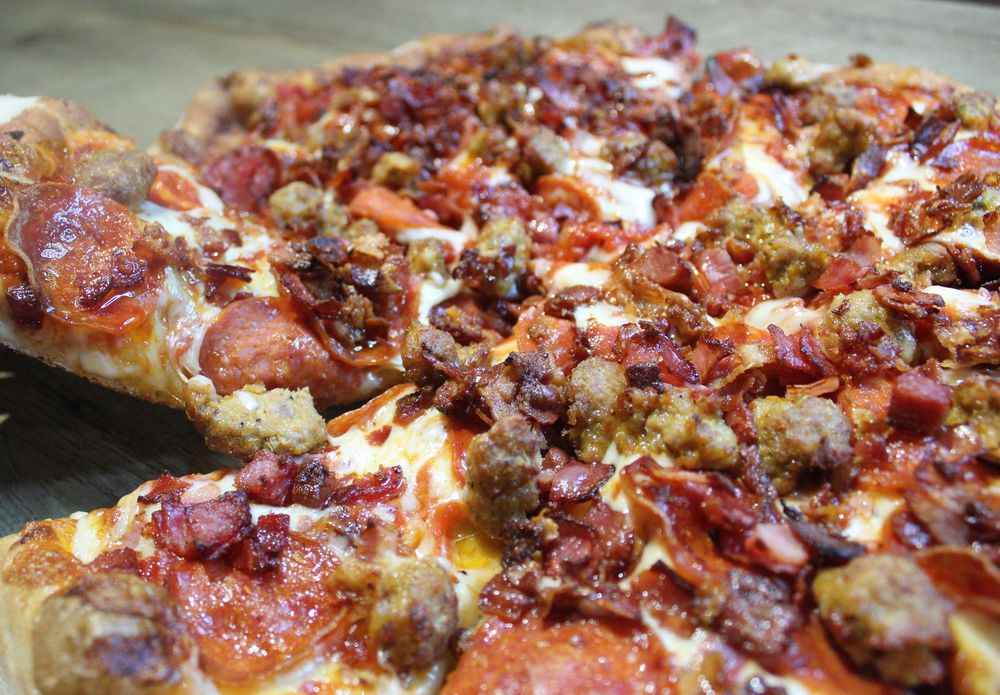 Caliente Pizza & Draft House