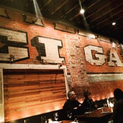 Staple Fancy 753 Photos 667 Reviews Seafood 4739 Ballard Photo Of Staple Fancy Seattle Wa United States Interior Brick Wall