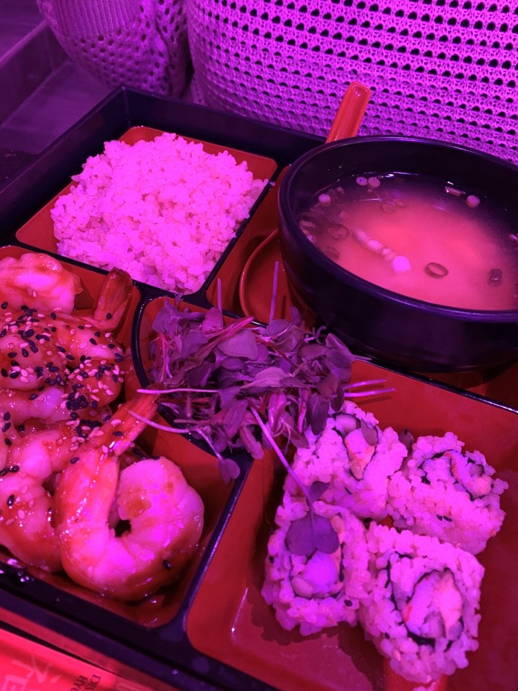 Mamasushi - Elizabeth