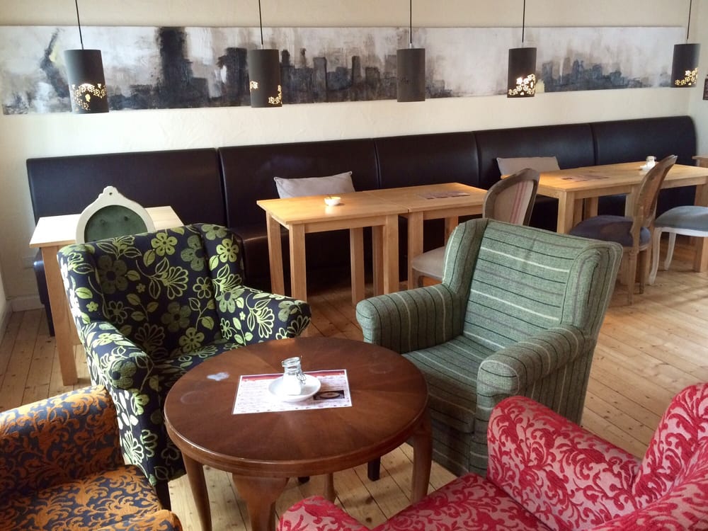 Fotos zu Mayras Wohnzimmer Cafe - Yelp Fotos zu Mayras Wohnzimmer Cafe - Yelp