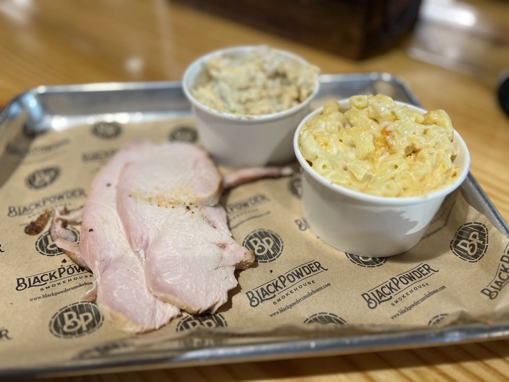 Black Powder Smokehouse - Jamestown