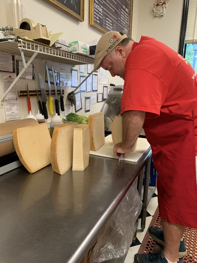 Ferrucci's Old Tyme Italian Market