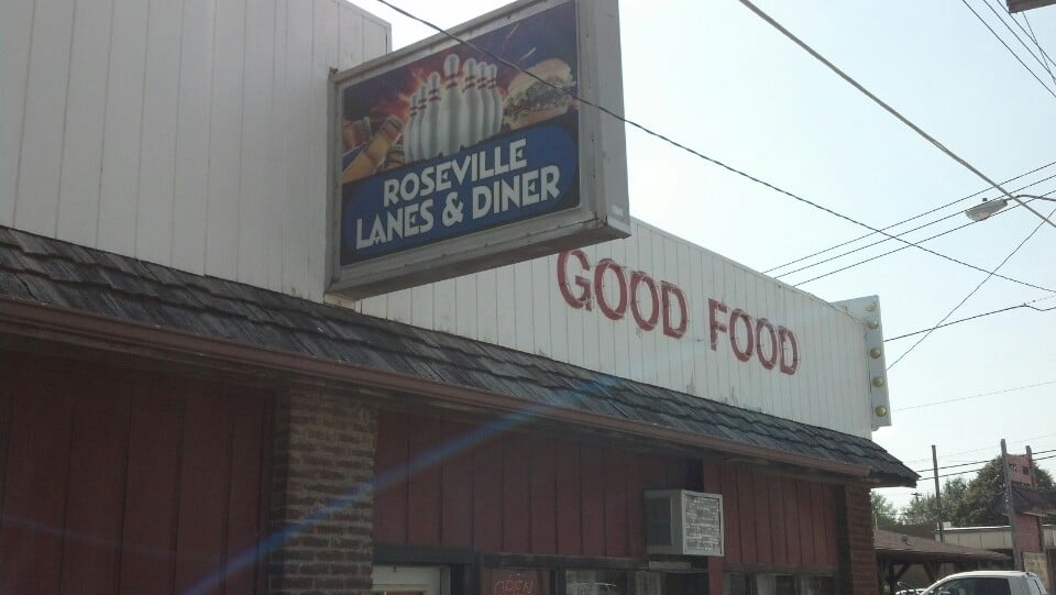 Roseville Lanes Bowling 120 E Penn Ave, Roseville, IL Restaurant