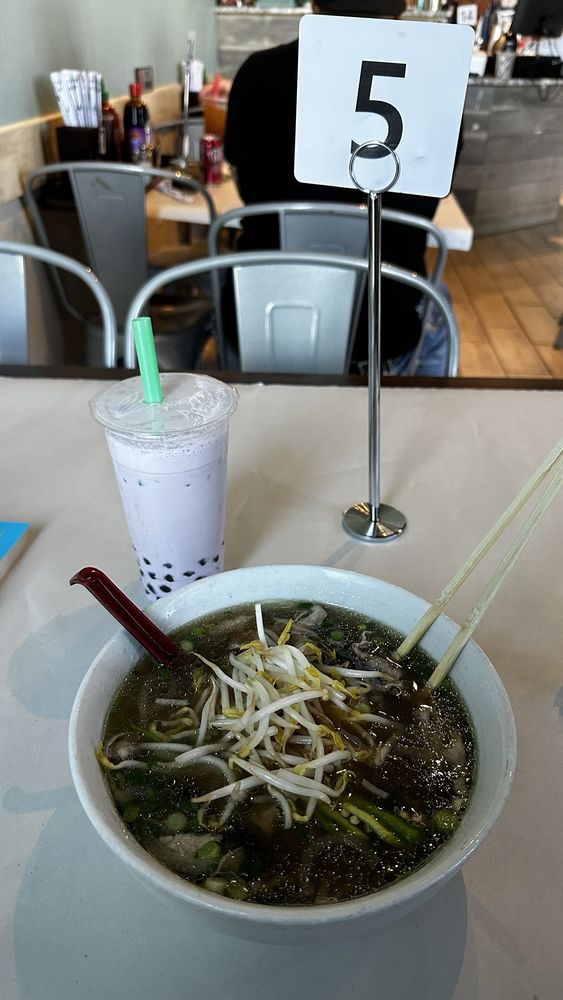 Tasty 160 Pho & Boba Tea