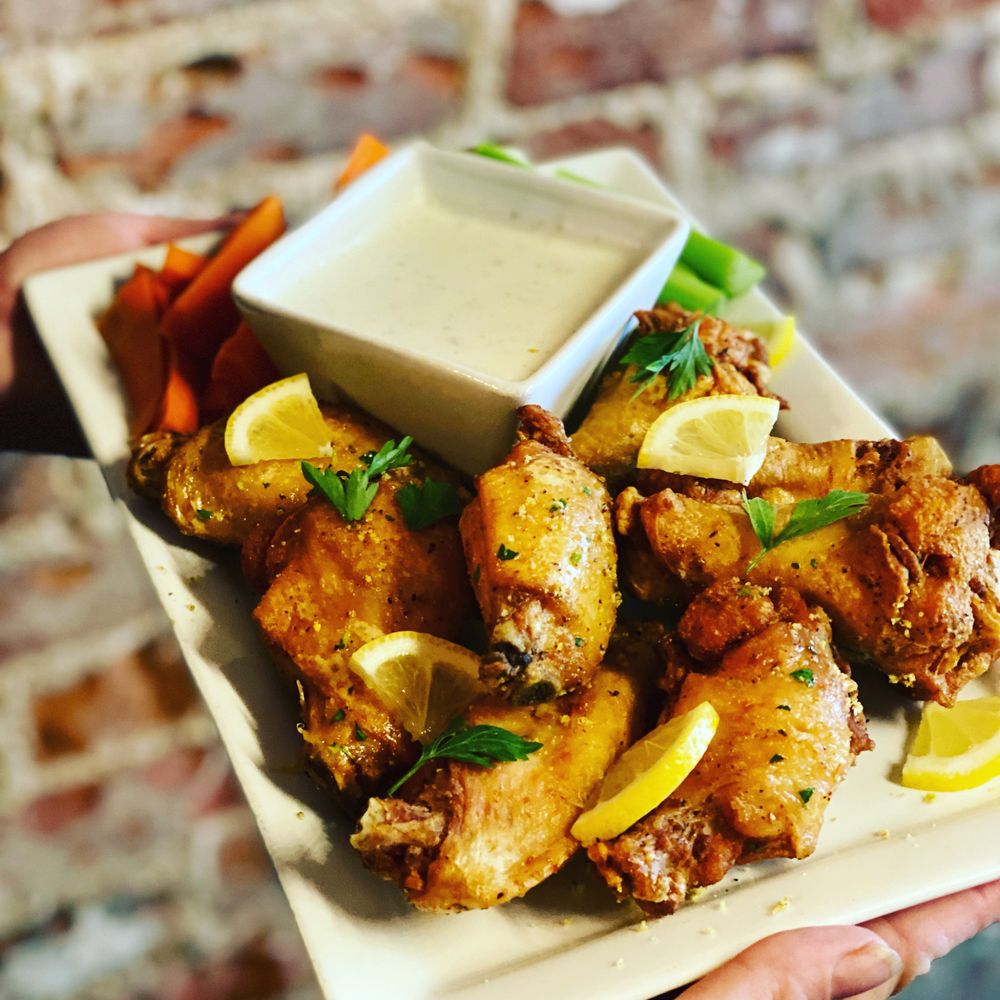 Cuisine76 Restaurant & Bar