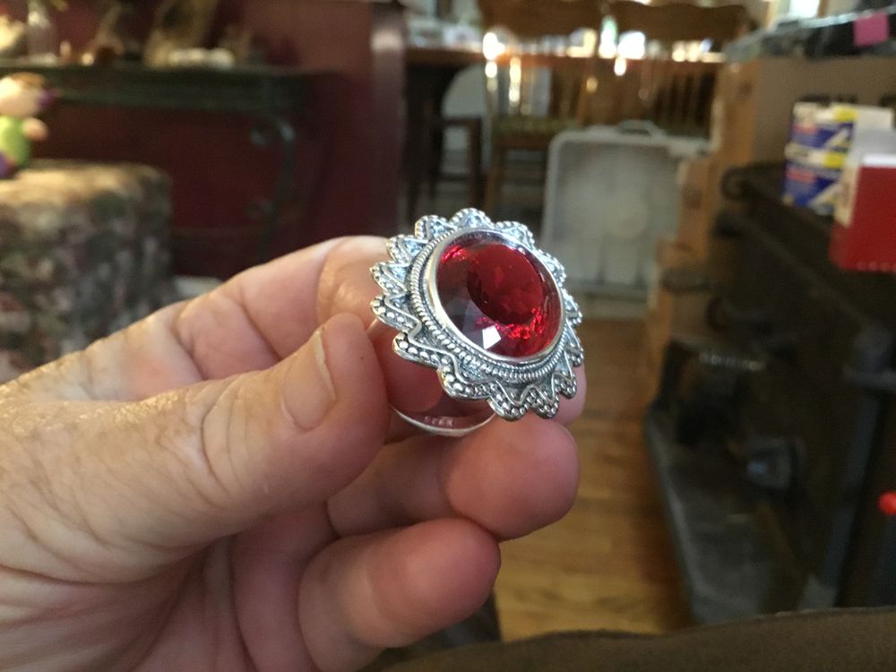 Jim's Indoor Flea Market