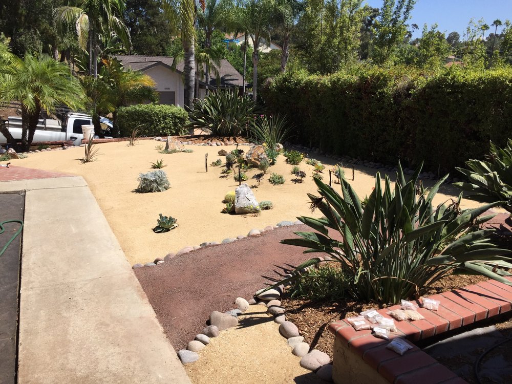 Villa Verde Lanscaping