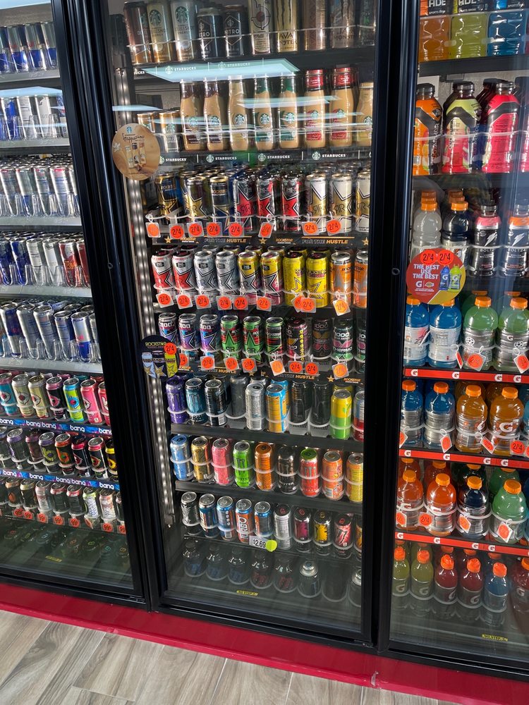M & M Liquor Market