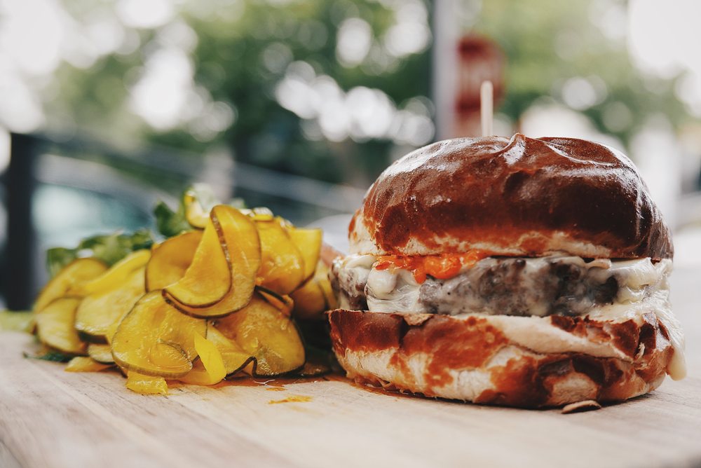 The Lb Burger With American Named By Thrillist As One Of Top Photo Of Lowbrau Sacramento Ca United States The Lb Burger With American